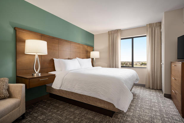 Images Staybridge Suites Oklahoma City-Quail Springs by IHG