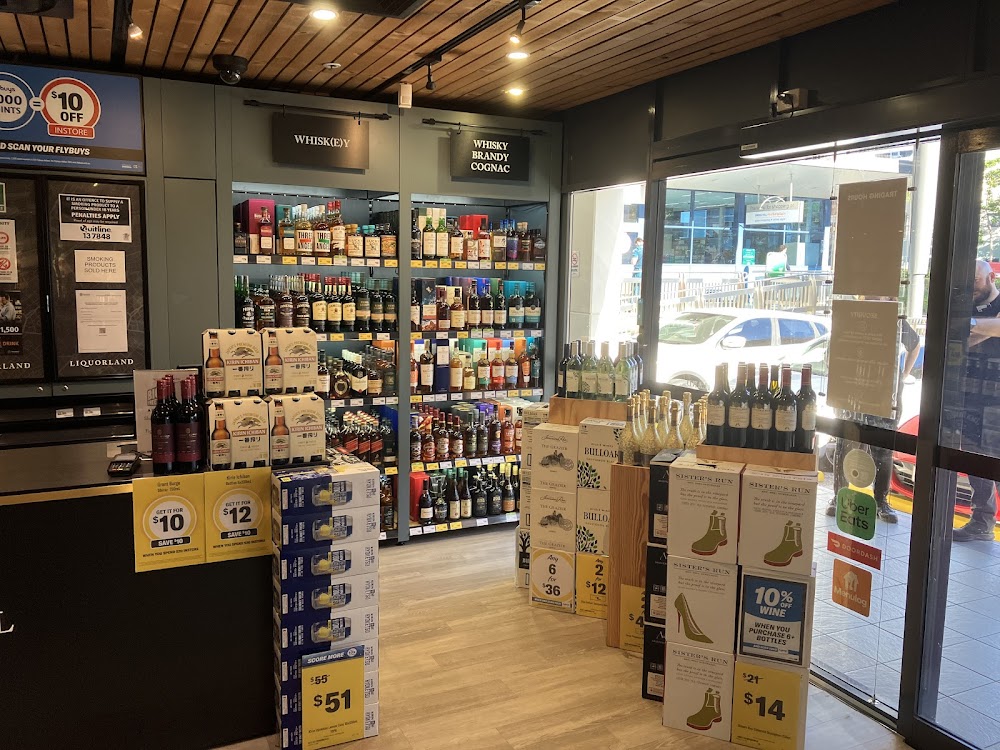 Images Liquorland Spring Hill