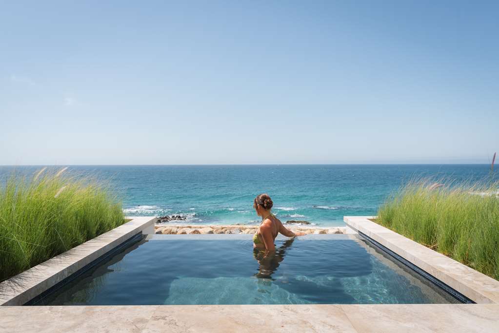 Hilton Los Cabos Beach & Golf Resort