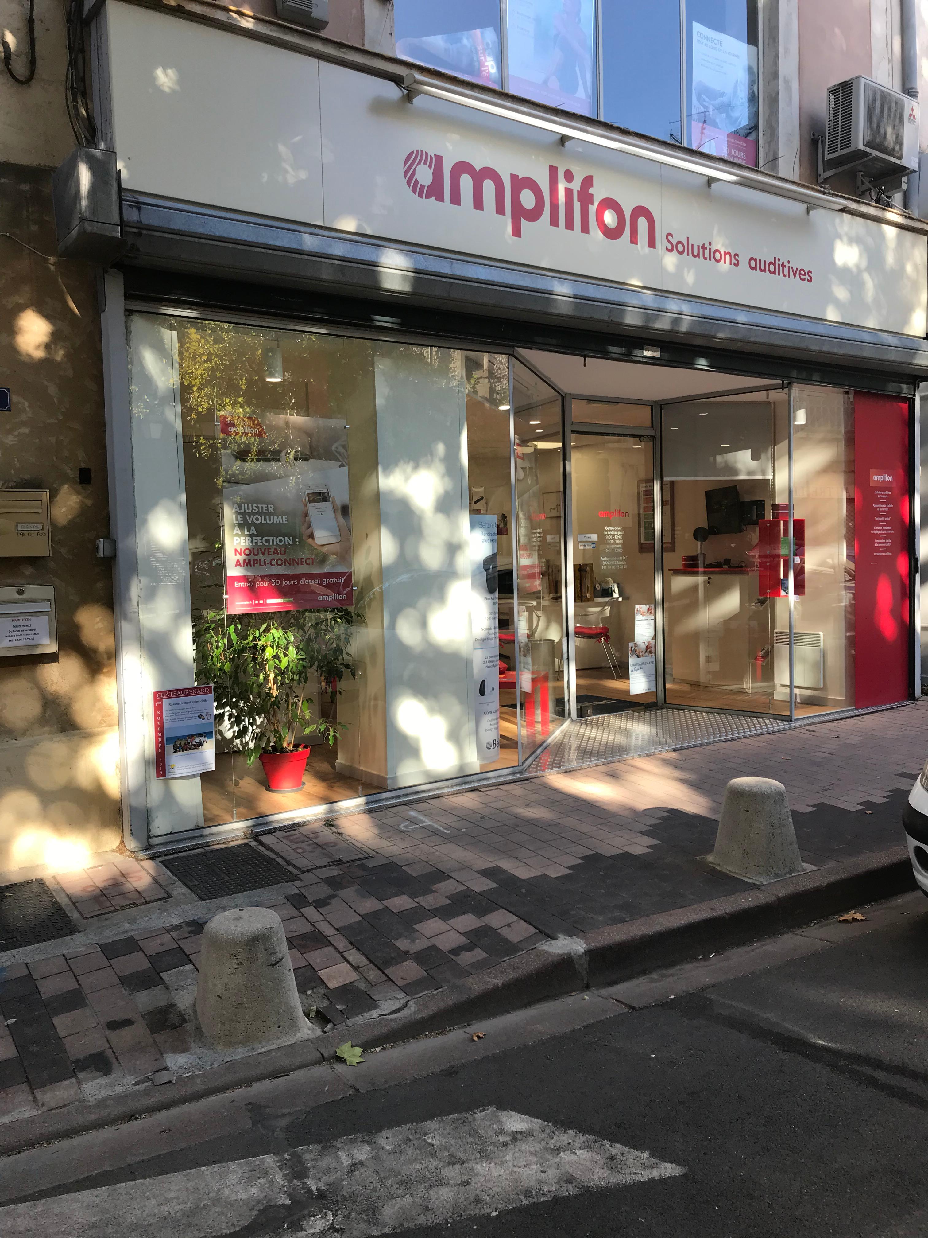 Images Amplifon Audioprothésiste Châteaurenard