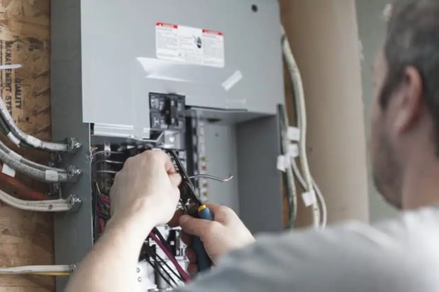 Images Paff Electric & Solar