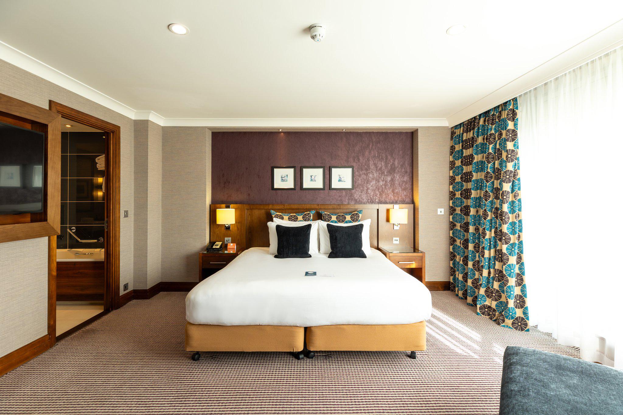 Images Crowne Plaza London - Gatwick Airport, an IHG Hotel