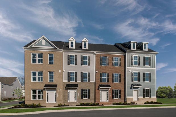 Images DRB Homes Greenleigh Townhomes