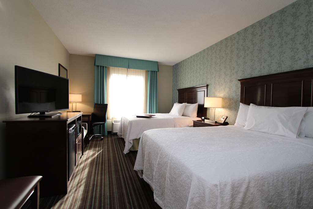 Images Hampton Inn & Suites by Hilton St. John's Airport