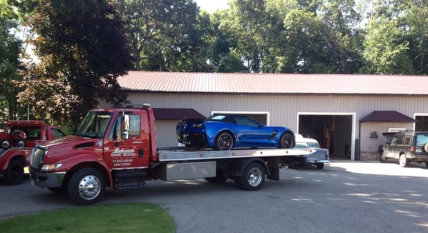 Images Lakeside Towing & Recovery