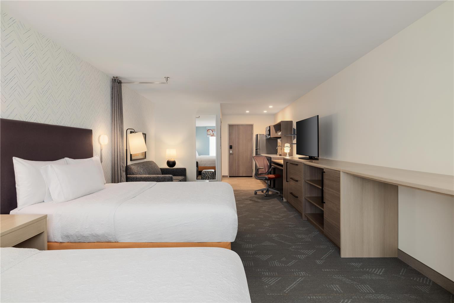 Guest room