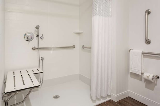 Images Hampton Inn & Suites Newport/Cincinnati