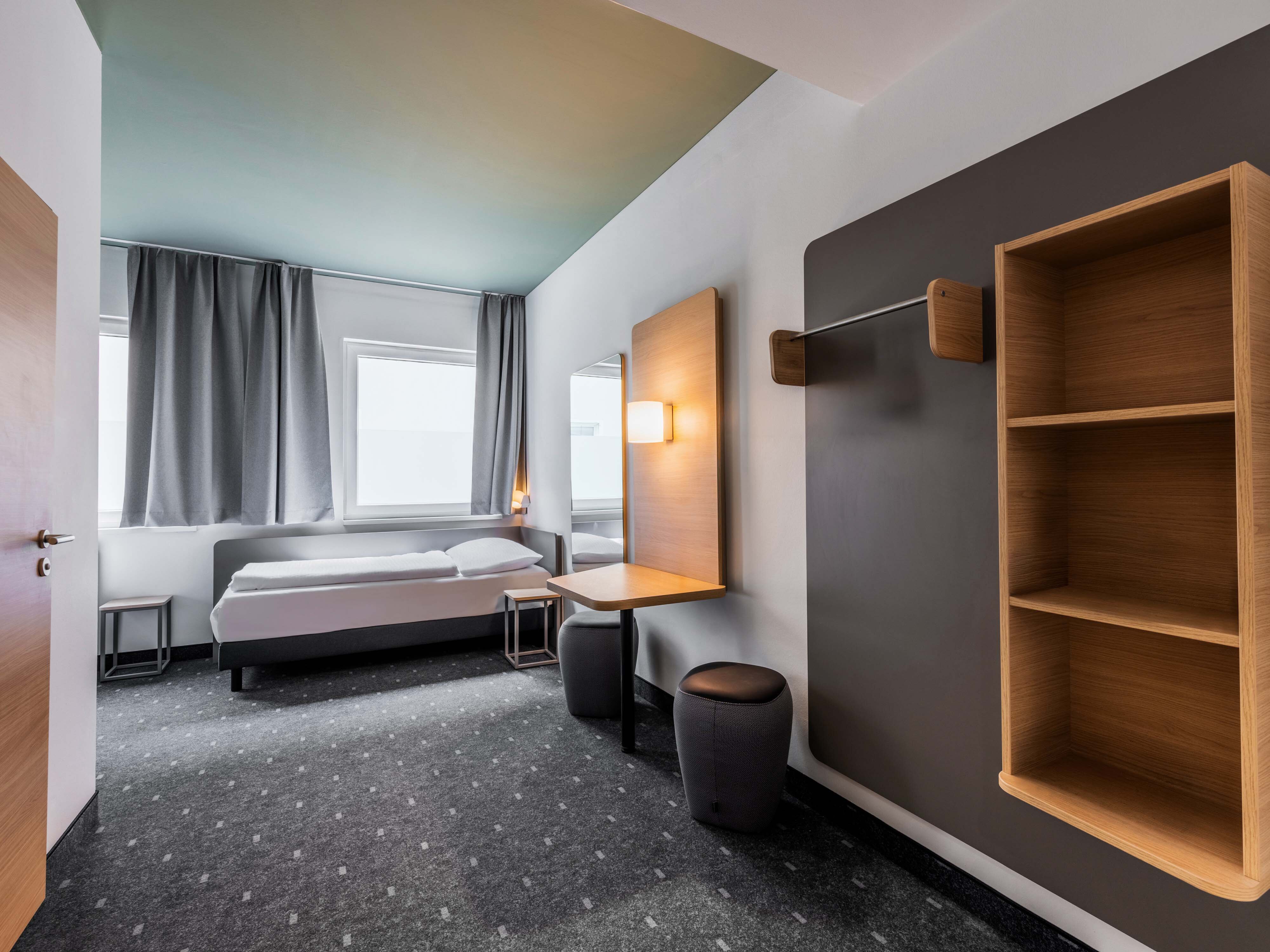 B&B HOTEL Nürnberg-City, Frauentorgraben 37 in Nürnberg