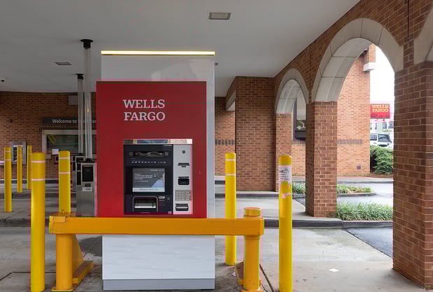 Images Wells Fargo Bank