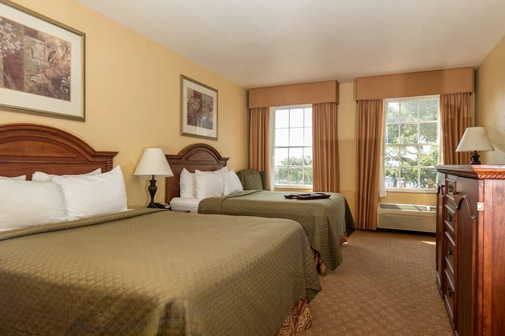 Natchez Grand Hotel