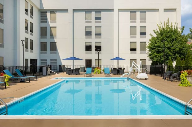 Images Hampton Inn Louisville-Airport