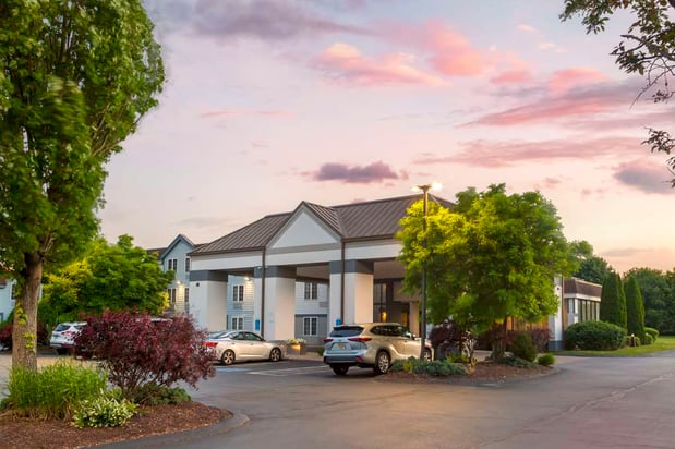 Images Best Western Hartford Hotel & Suites