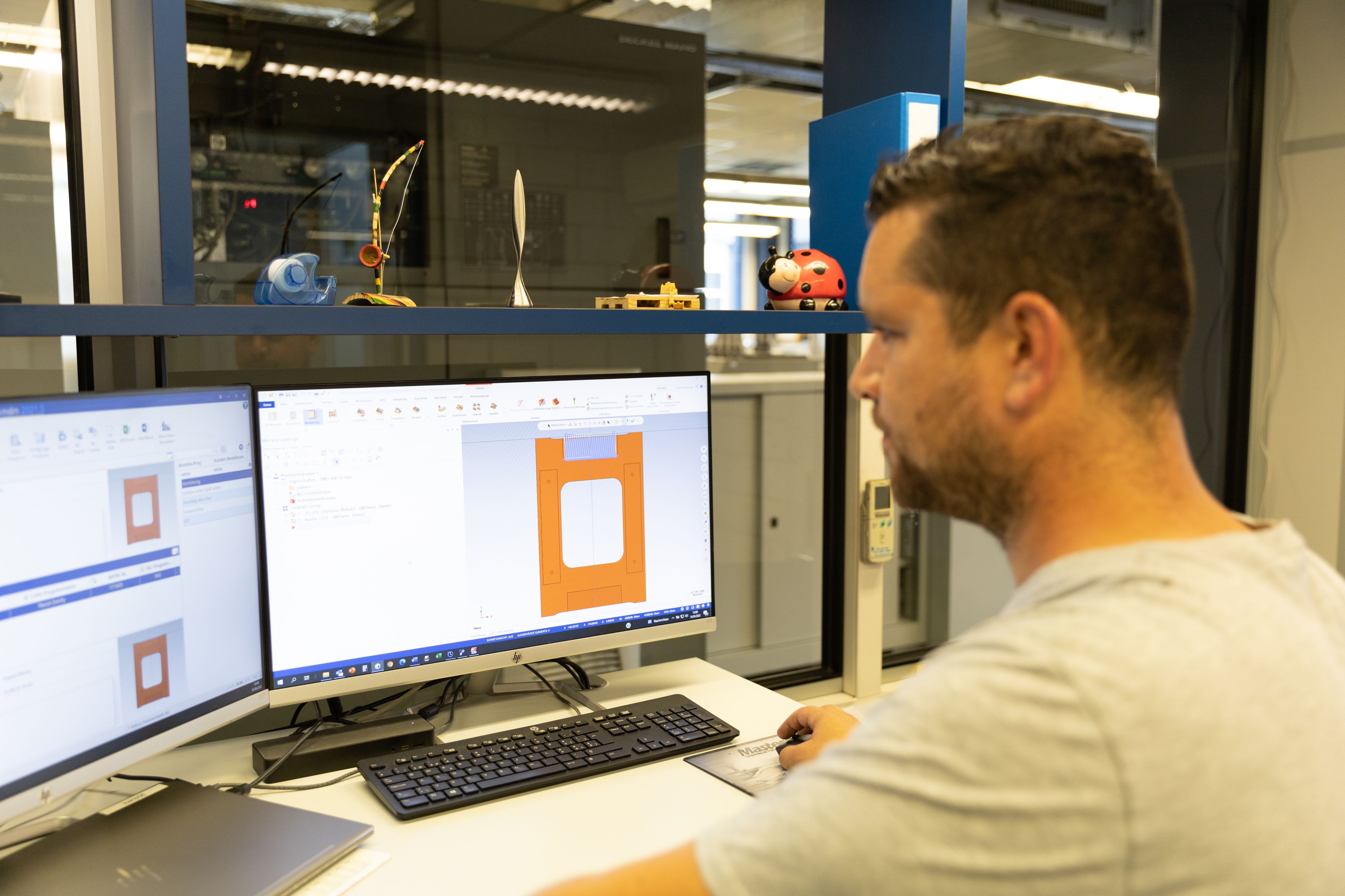 Bilder Kyburz Feinmechanik AG
