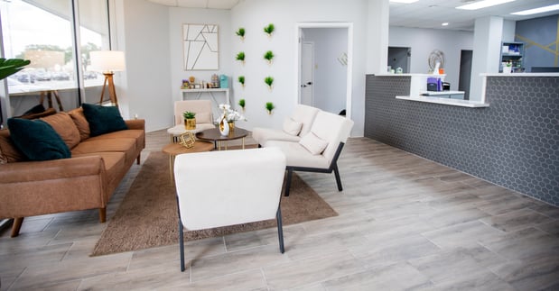 Images Pristine Family & Cosmetic Dentistry