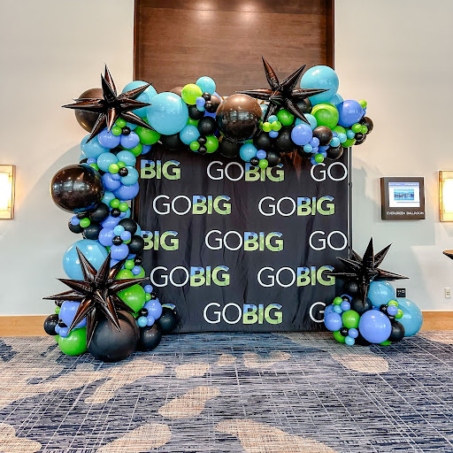 Images Seattle Balloon Artist