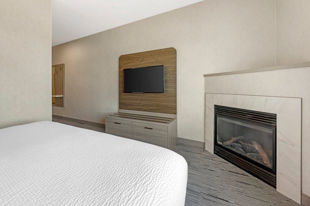 Images Holiday Inn Express & Suites Astoria by IHG