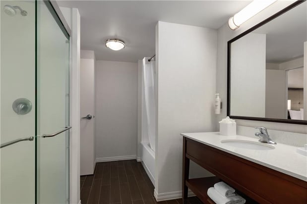Images Hampton Inn & Suites Pittsburgh/Harmarville