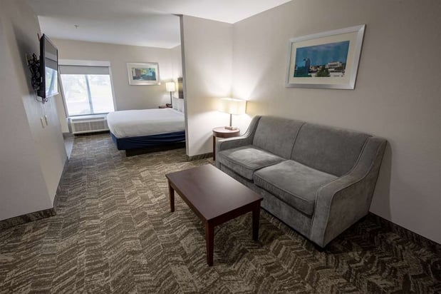 Images Best Western Plus Vermilion River Inn & Suites