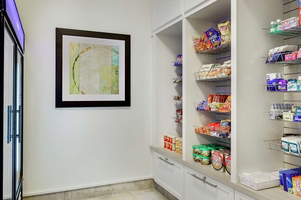 Images Hilton Garden Inn Manhattan