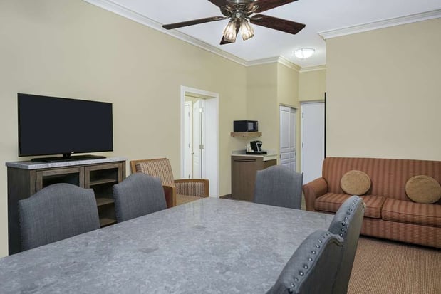 Images Hilton Garden Inn McAllen Airport