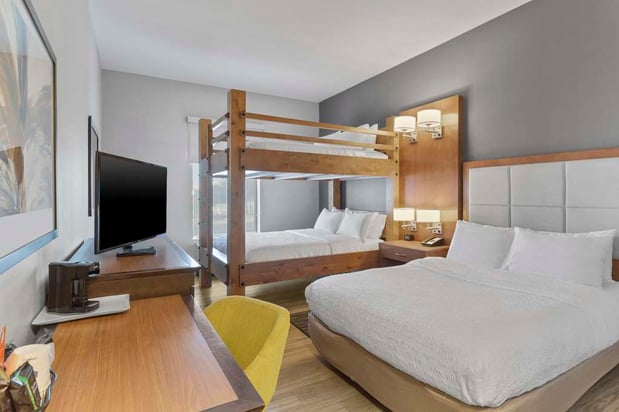 Images Hampton Inn and Suites Columbus Scioto Downs
