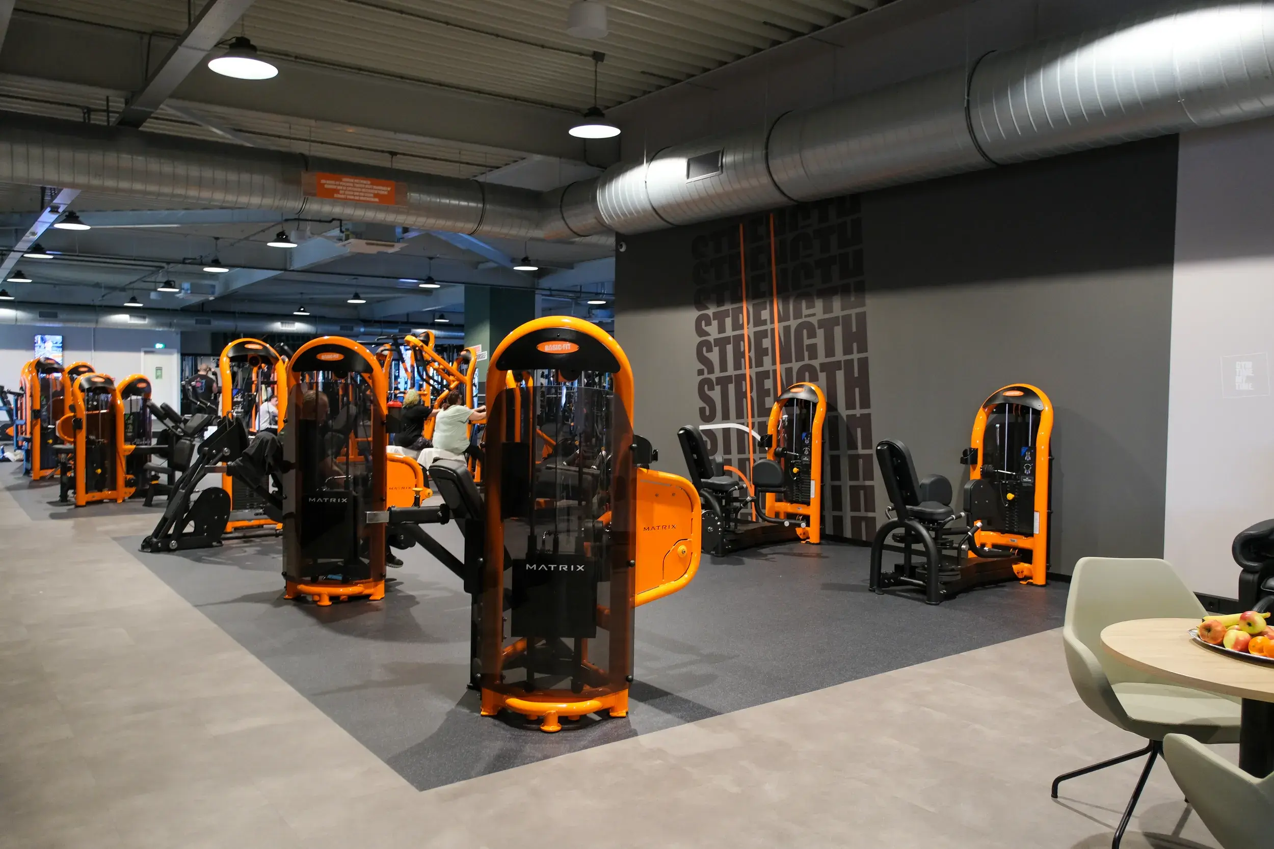 Foto's Basic-Fit 24/7