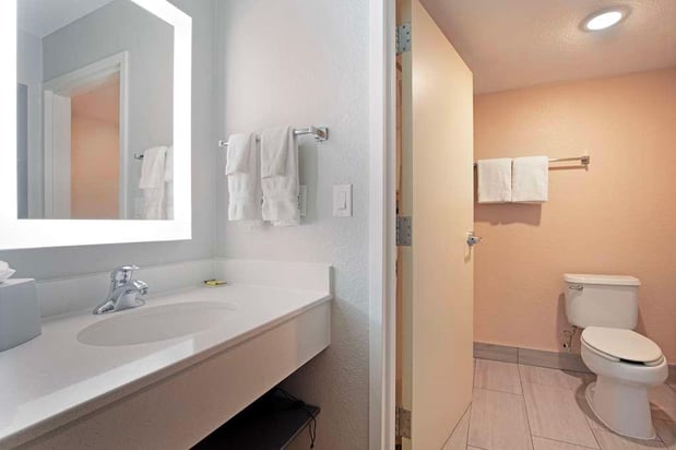 Images Best Western Plus Fort Worth North