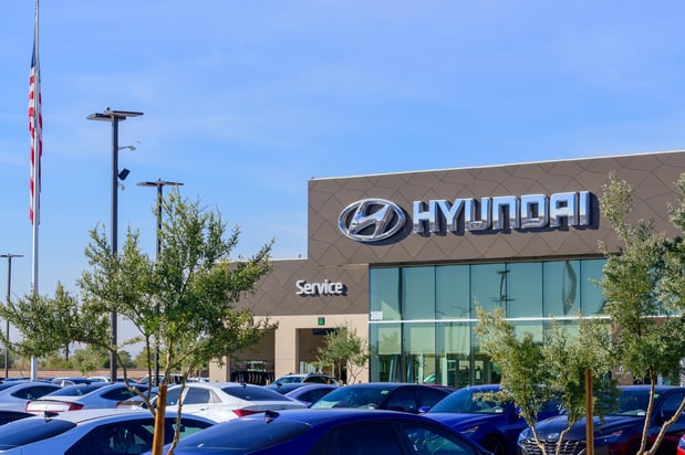 Images Chapman Hyundai Scottsdale