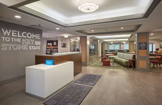 Images Hampton Inn Harrisburg West