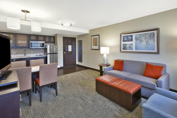 Images Staybridge Suites Cleveland Mayfield Heights Beachwd by IHG