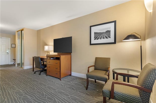 Images Best Western Plus Stevenson Manor