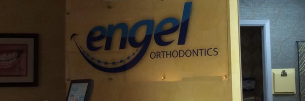 Images Engel, Lee Dr