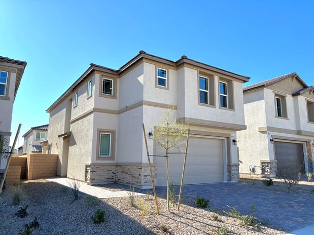 Images Silver Bow by Richmond American Homes