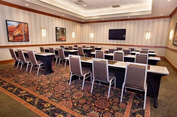 Images Hilton Chicago/Oak Brook Suites