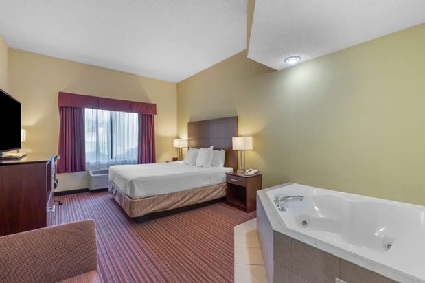 Images Best Western Seneca-Clemson