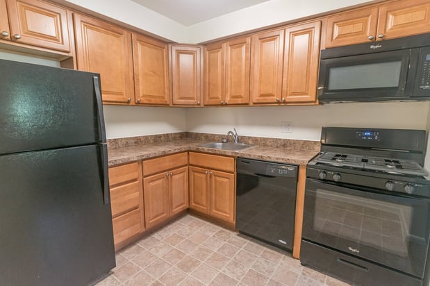 Images Oak Forest Apartments