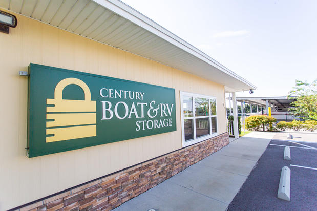 Images Century Storage - Boat & RV