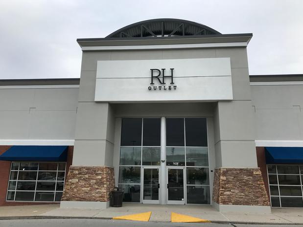 rh outlet hours rh outlet hours