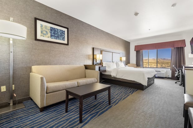 Images Holiday Inn Express & Suites Barstow-Outlet Center by IHG