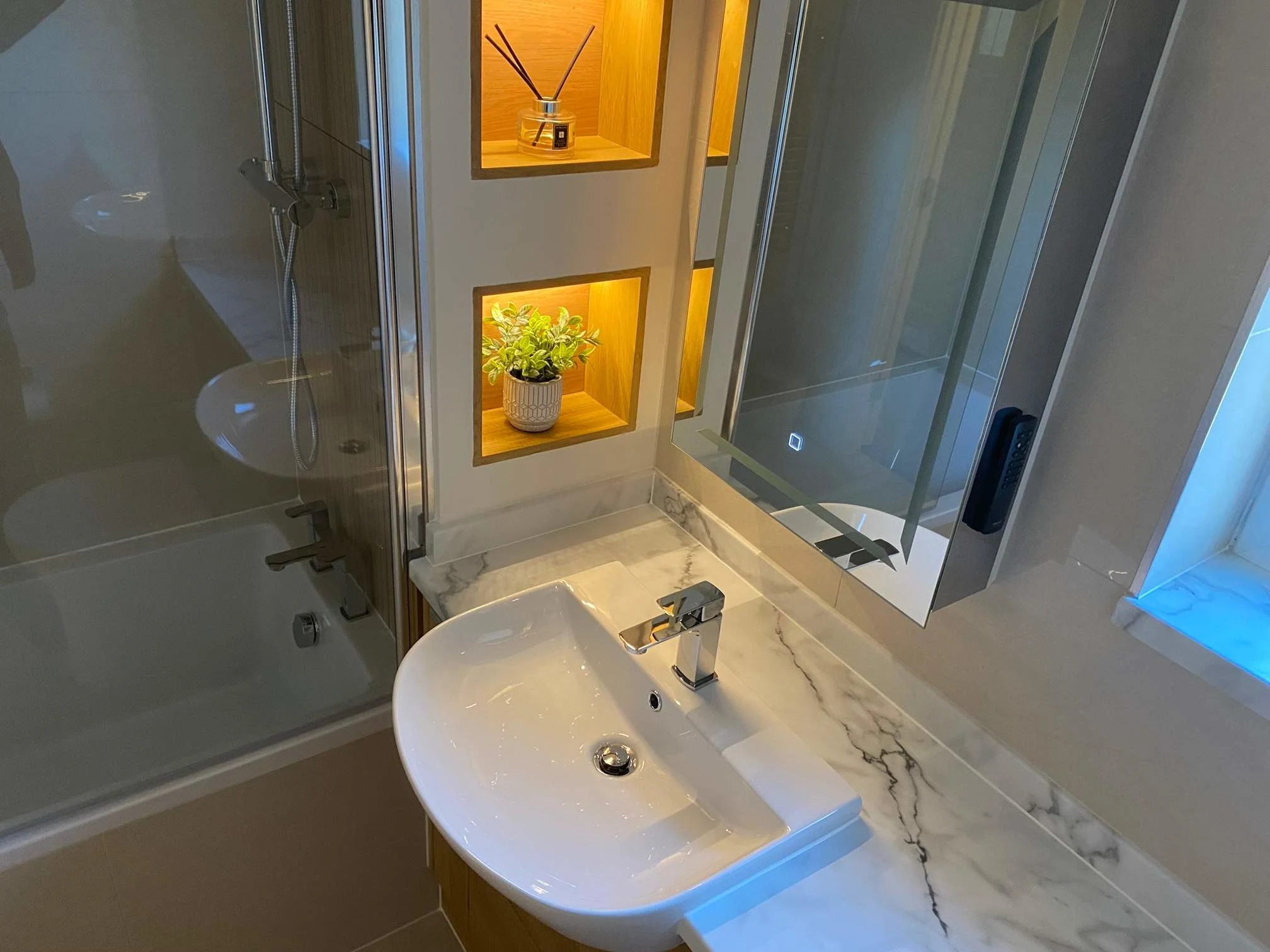 Images James Charles Interiors Ltd