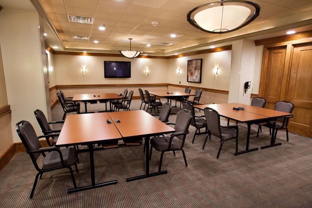 Images Hilton Chicago/Oak Brook Suites