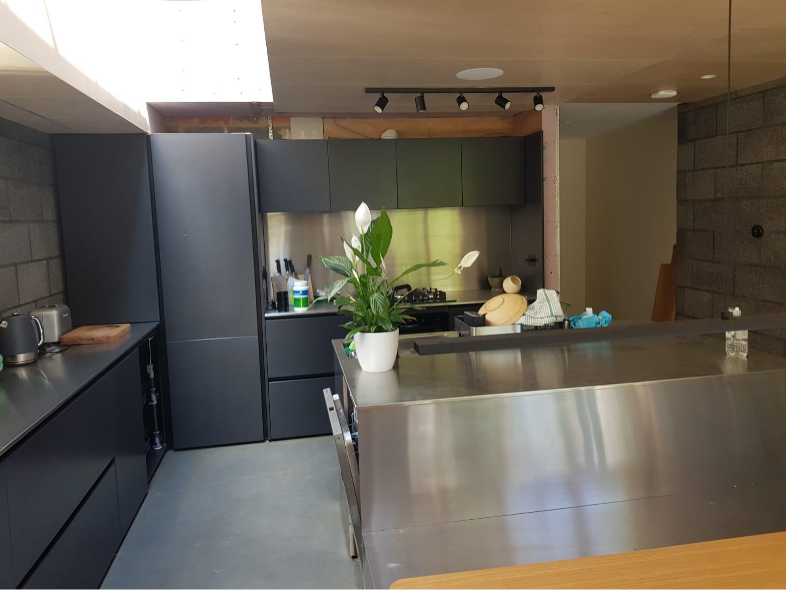 kitchen fitting in london