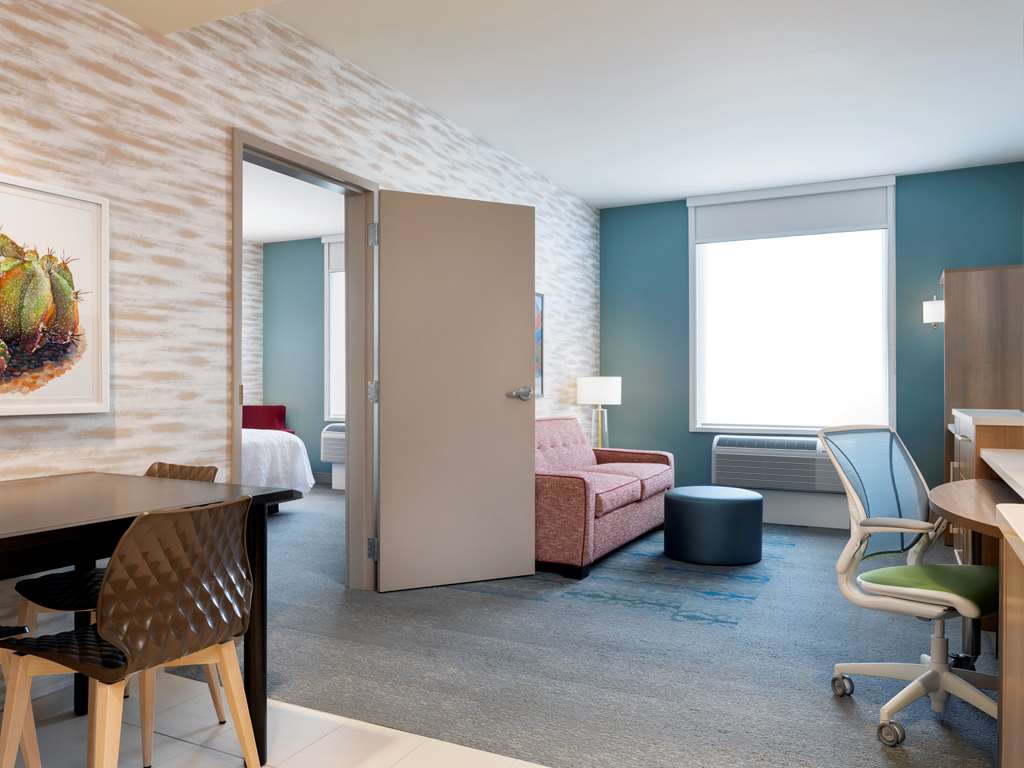 Guest room