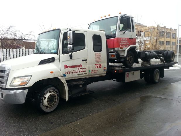 Images Dreamwork Towing