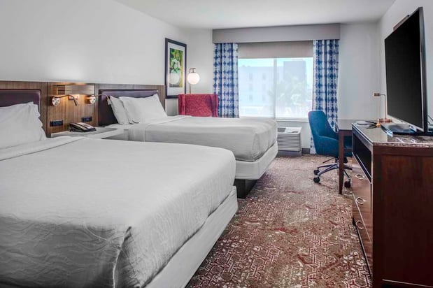 Images Hilton Garden Inn Sarasota-Bradenton Airport