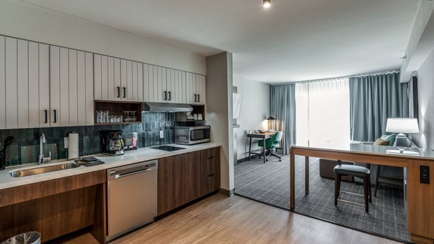 Images Staybridge Suites Dallas Market Ctr Love Field by IHG