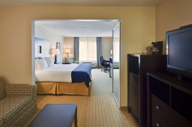 Images Holiday Inn Express & Suites Albuquerque Airport by IHG