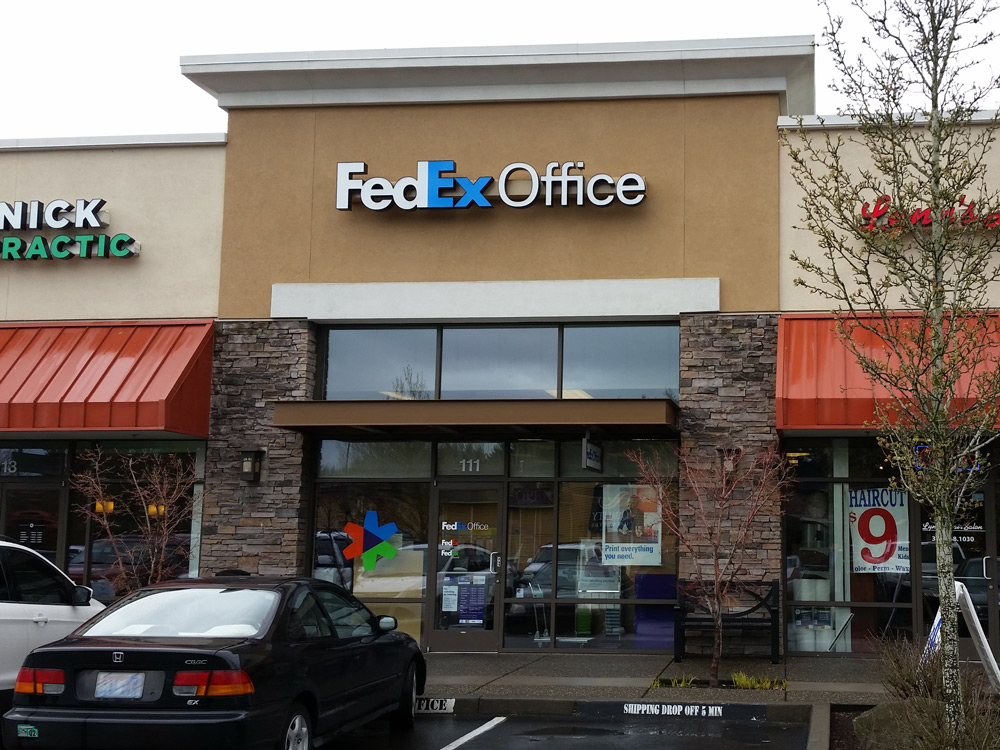 Exterior photo of FedEx Office location at 13307 NE Hwy 99\t Print quickly and easily in the self-service area at the FedEx Office location 13307 NE Hwy 99 from email, USB, or the cloud\t FedEx Office Print & Go near 13307 NE Hwy 99\t Shipping boxes and packing services available at FedEx Office 13307 NE Hwy 99\t Get banners, signs, posters and prints at FedEx Office 13307 NE Hwy 99\t Full service printing and packing at FedEx Office 13307 NE Hwy 99\t Drop off FedEx packages near 13307 NE Hwy 99\t FedEx shipping near 13307 NE Hwy 99