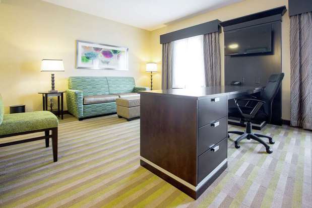 Images Hampton Inn & Suites Toledo/Westgate