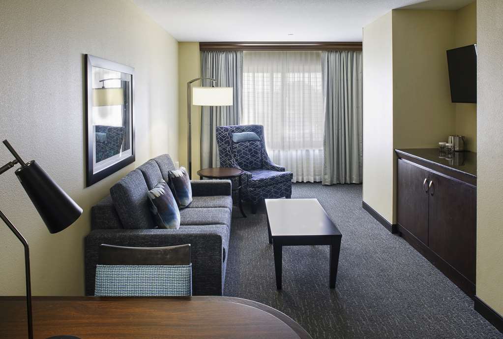 Guest room